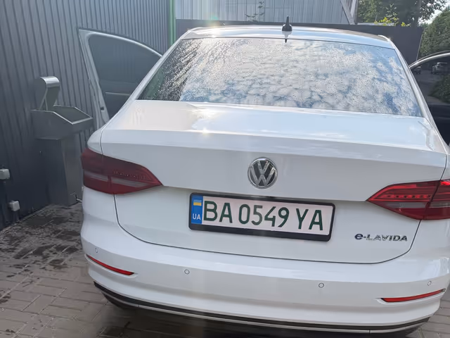 Volkswagen Lavida - зображення 2