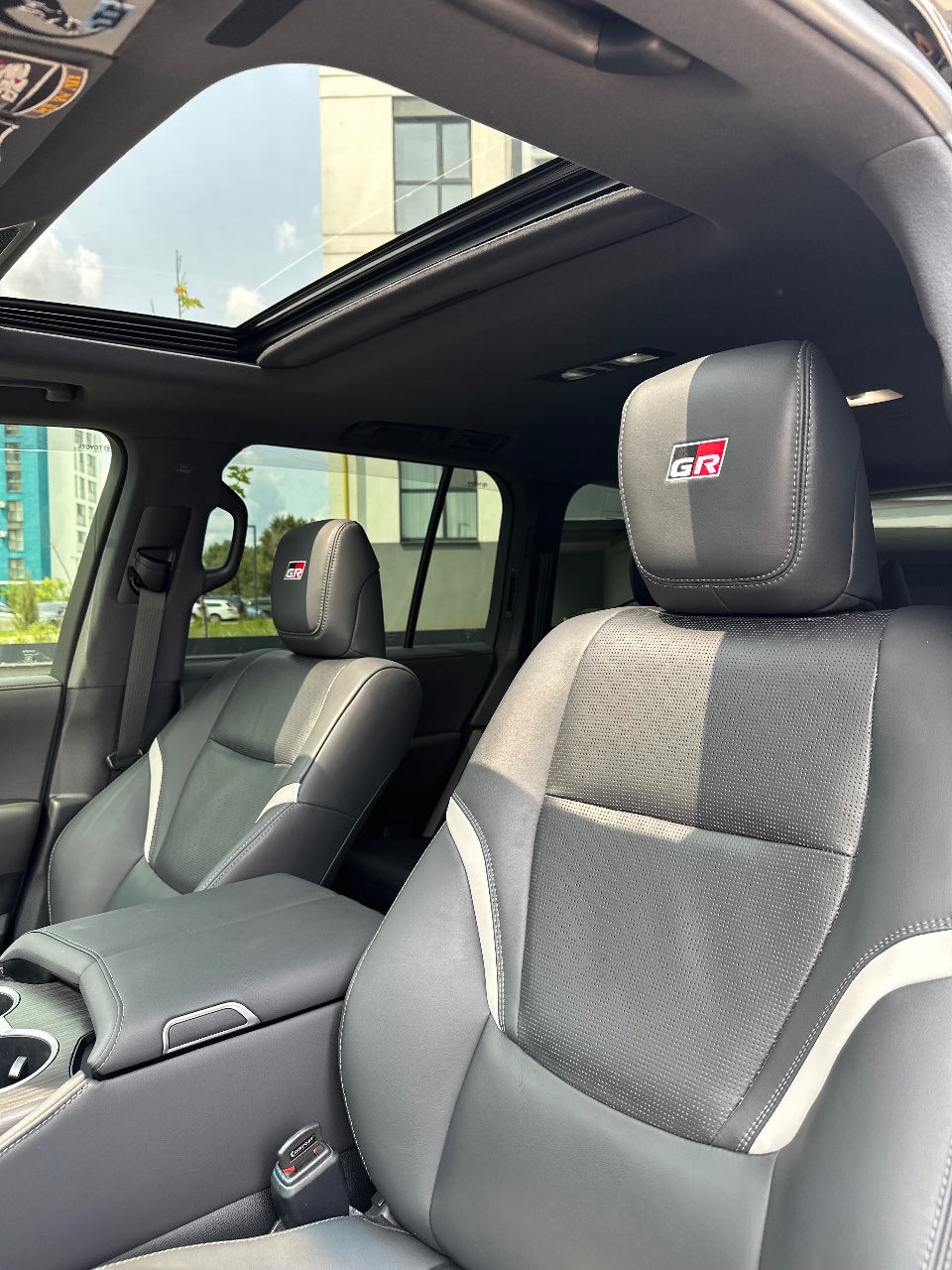 Toyota Land Cruiser - фото 12