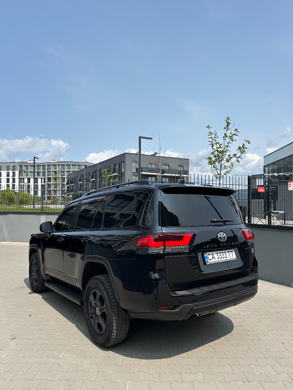 Toyota Land Cruiser - фото 6