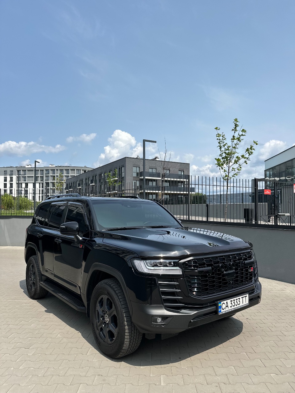 Toyota Land Cruiser - фото 3