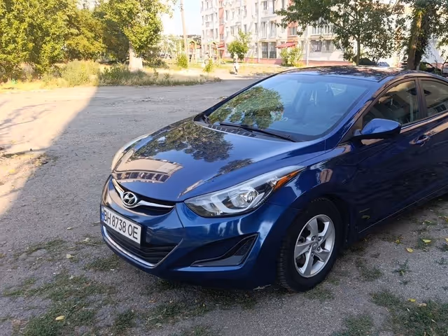 Hyundai Elantra - зображення 1
