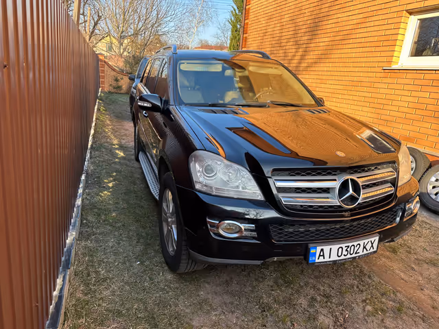 Mercedes-Benz GL-Класс - зображення 2