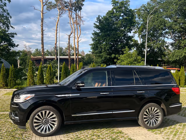 Lincoln Navigator - зображення 4