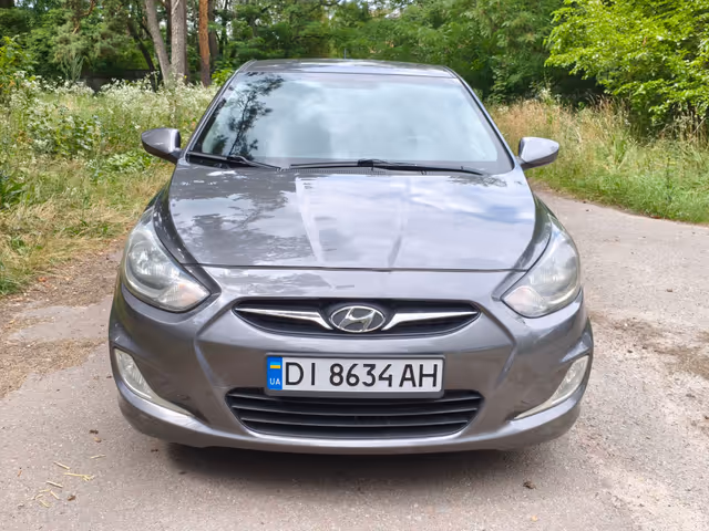 Hyundai Accent - зображення 1