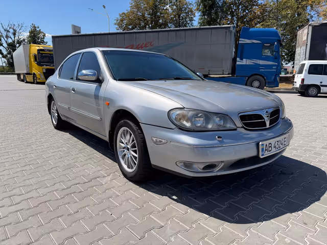 Nissan Maxima - зображення 1