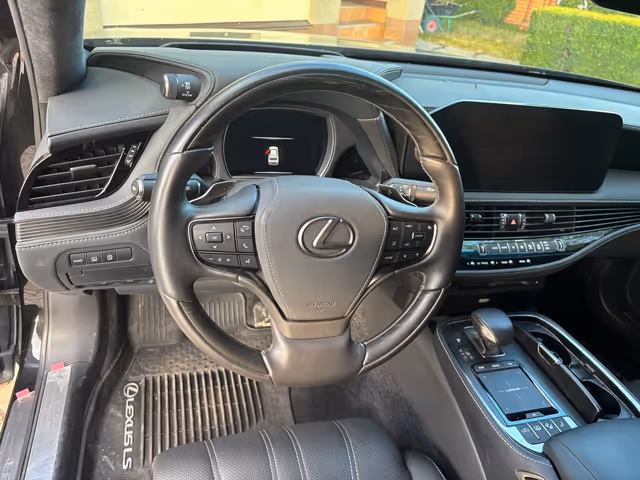 Lexus LS - зображення 5
