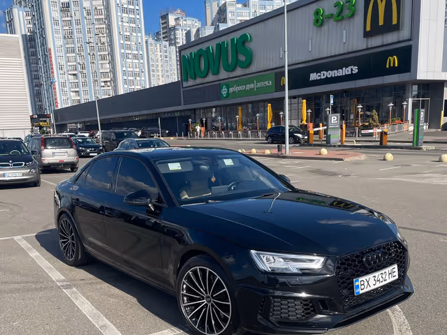Audi A4 - зображення 3