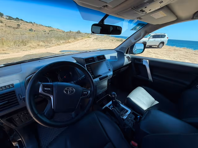 Toyota Land Cruiser Prado - зображення 2