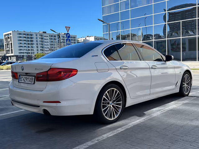 BMW 5 серії - зображення 5
