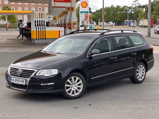 Volkswagen Passat - зображення 1