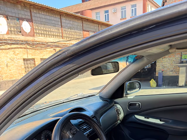 Nissan Almera - зображення 5