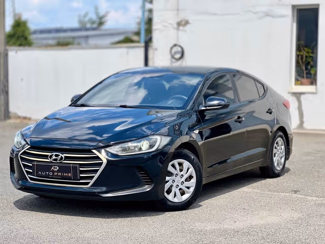 Hyundai Elantra - зображення 1