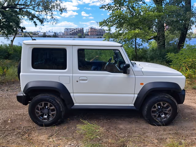 Suzuki Jimny - зображення 5