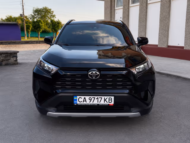 Toyota RAV4 - зображення 2