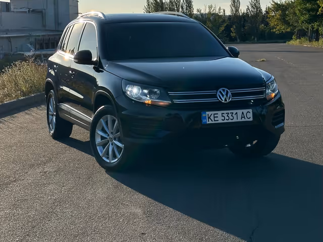 Volkswagen Tiguan - зображення 1