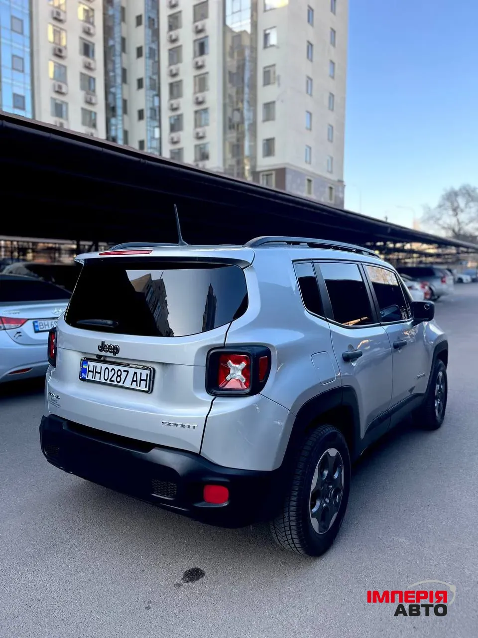 Jeep Renegade - фото 6