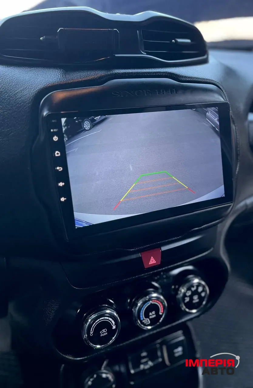 Jeep Renegade - фото 11