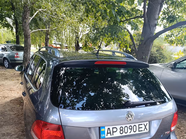 Volkswagen Golf - зображення 2