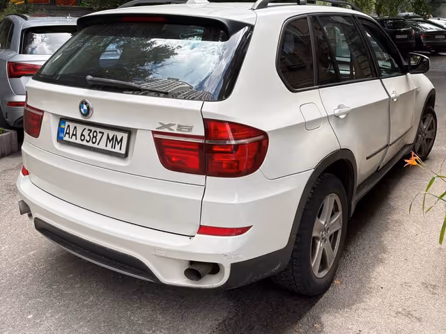 BMW X5 - зображення 4