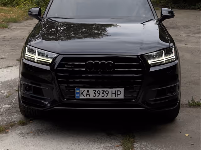 Audi Q7 - зображення 1