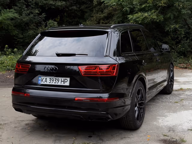Audi Q7 - зображення 4