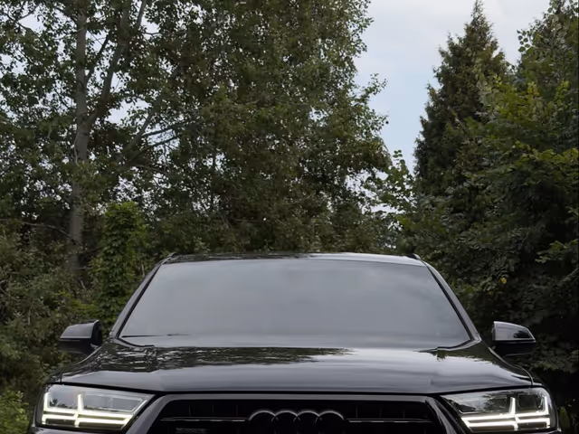 Audi Q7 - зображення 2