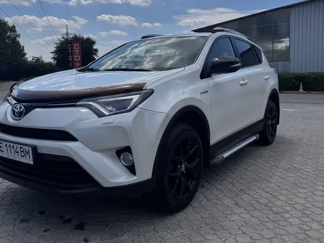 Toyota RAV4 - зображення 4