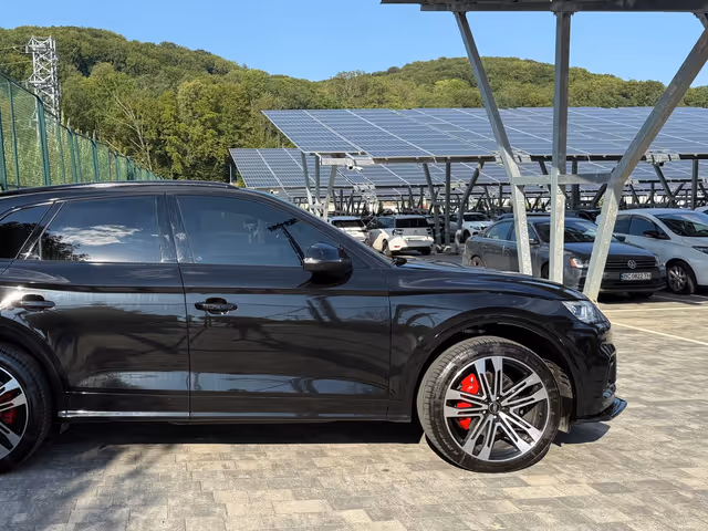 Audi SQ5 - зображення 4