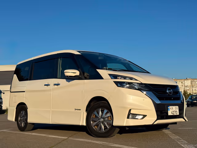 Nissan Serena - зображення 1