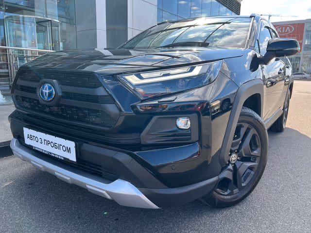 Toyota RAV4 - зображення 1