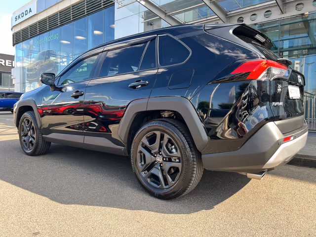 Toyota RAV4 - зображення 5