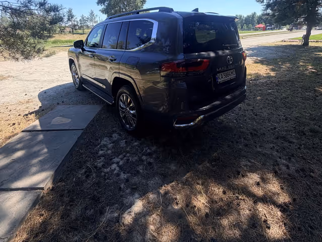 Toyota Land Cruiser - зображення 2