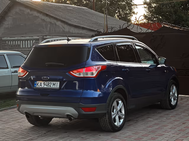 Ford Escape - зображення 4