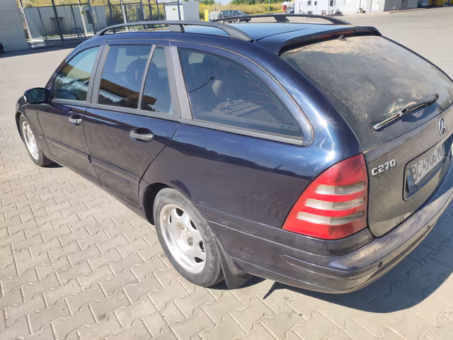 Mercedes-Benz C-Класс - зображення 5