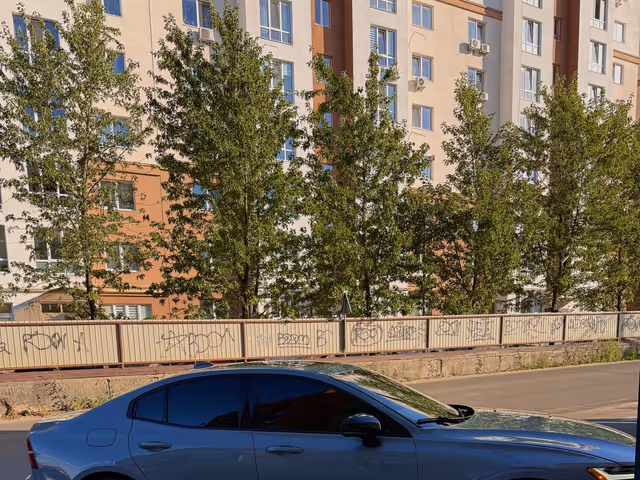 Volvo S60 - зображення 4