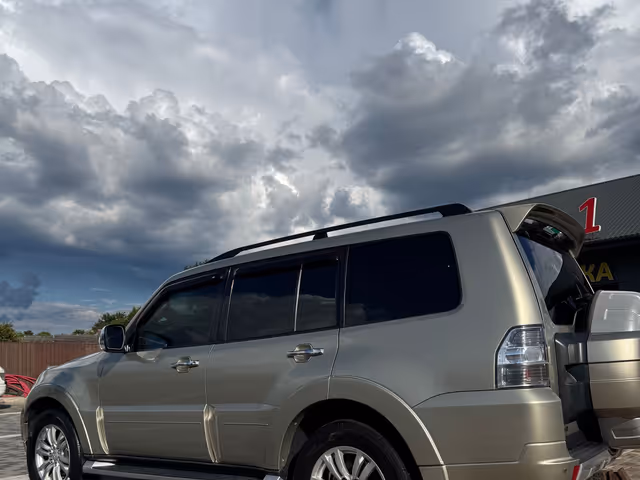 Mitsubishi Pajero - зображення 4
