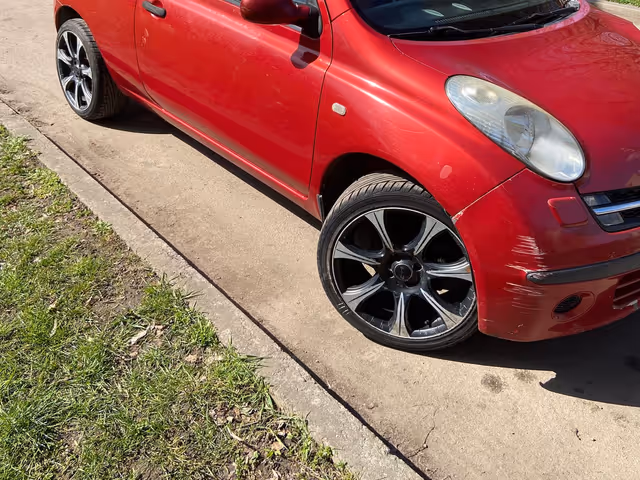 Nissan Micra - зображення 1