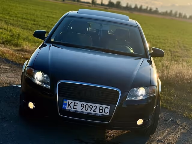 Audi A4 - зображення 1