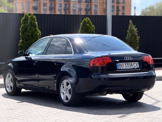 Audi A4 - зображення 5