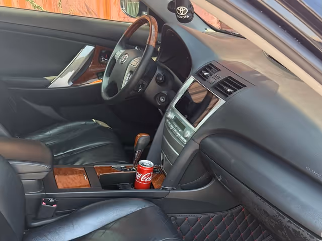 Toyota Camry - зображення 4