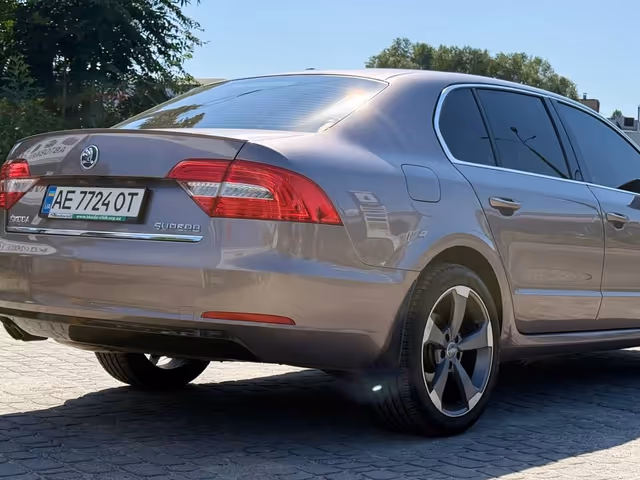 Skoda Superb - зображення 4