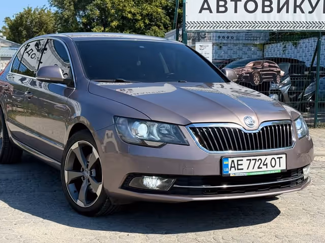 Skoda Superb - зображення 1