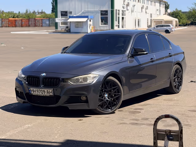 BMW 3 серії - зображення 1