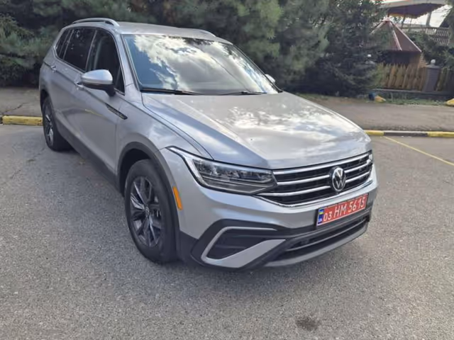Volkswagen Tiguan - зображення 1