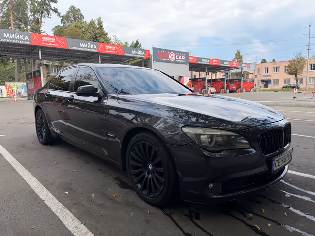 BMW 7 серії - зображення 2