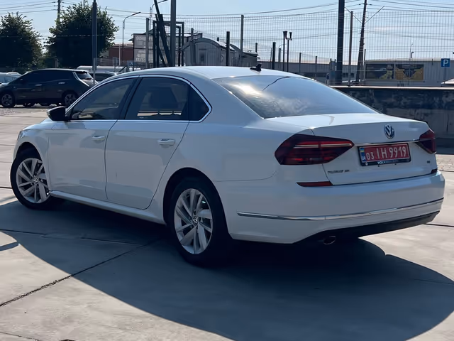 Volkswagen Passat - зображення 4