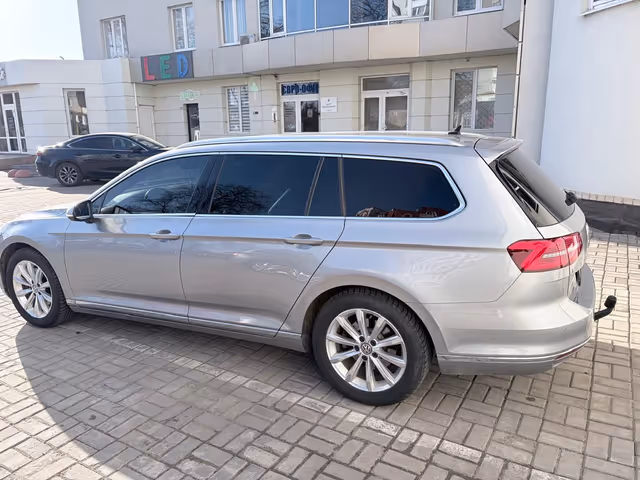 Volkswagen Passat - зображення 4
