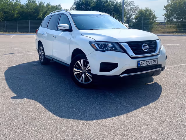 Nissan Pathfinder - зображення 1