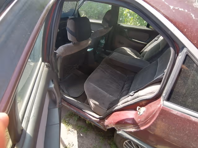 Opel Omega - зображення 5