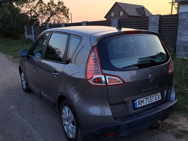 Renault Megane - зображення 5